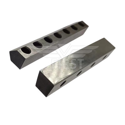 ความยาว 105 มม SKD-11 Blades สําหรับเครื่องติดป้ายขวดด้วยความเร็ว 1000 รอบ / นาที