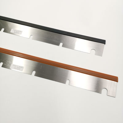 11 U Holes 41.010.180 Heidelberg Rubber Wash Up Blades SM/CD102 อะไหล่เครื่องพิมพ์