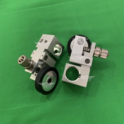 การจัดสรรรถยนต์ Forwarding Runner Bracket ล้อยางสําหรับ Heidelberg SM74 SORM ด้วยอายุการใช้งานยาว ยางระดับสูงและลดปริมาณ