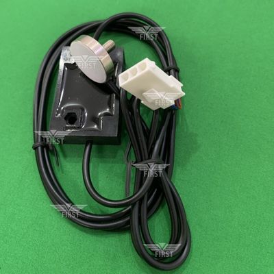 จี 2122.1311 เซ็นเซอร์ความใกล้ชิดสําหรับ PM52 SM52 เซ็นเซอร์การจัดส่ง แทนวัสดุเหล็ก/พลาสติก OMRON-E2Ex5ME1