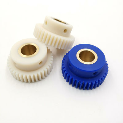 ลูกกลิ้งน้ำสีน้ำเงินขับเคลื่อนด้วยเกียร์ไนล่อน KOMORI L426 428 429 440 ชิ้นส่วนกดออฟเซ็ต
